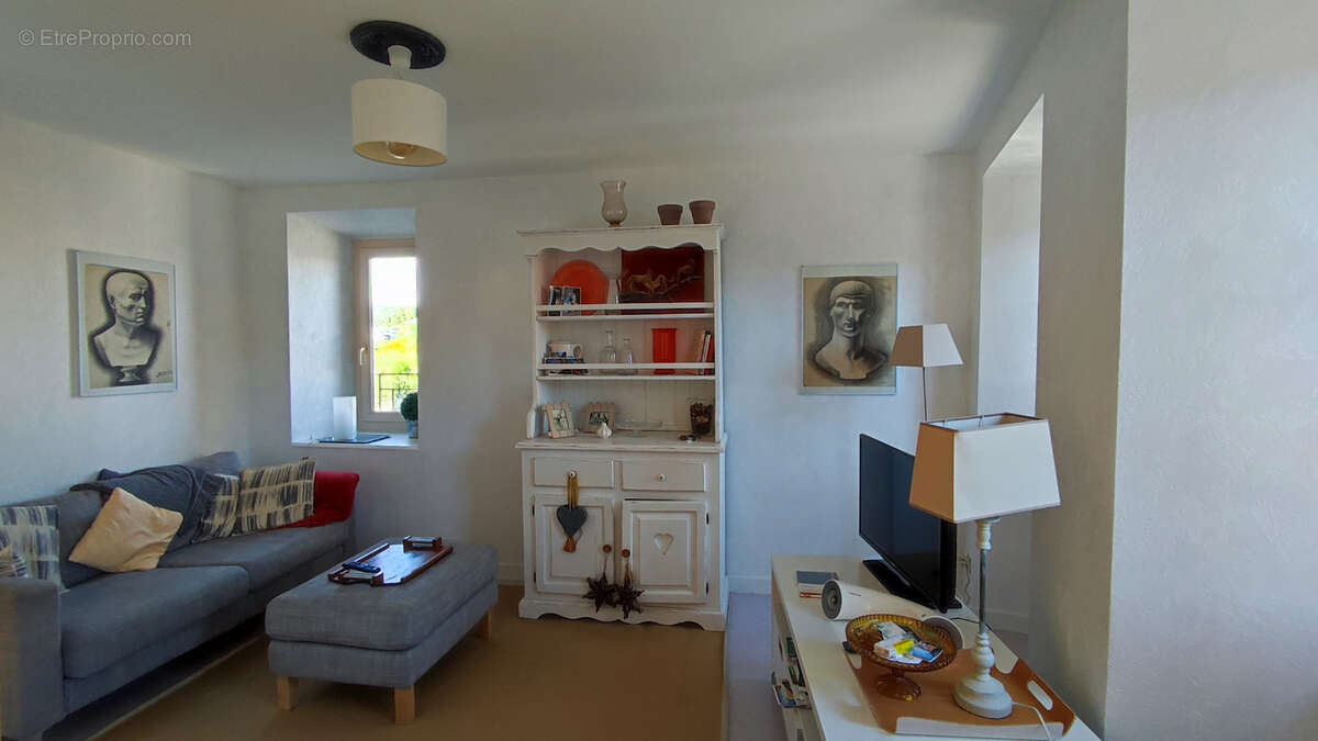 Appartement à TENCE