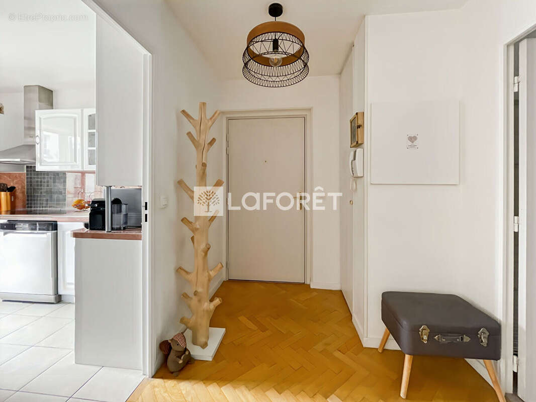 Appartement à MAISONS-ALFORT