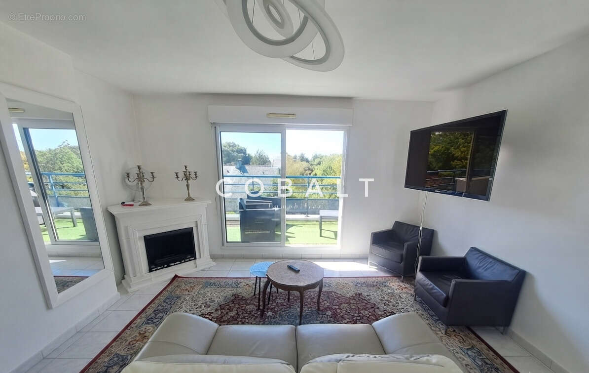 Appartement - 80 m2 - 2 chambres - Place de stationnement + Cave - Saint-Marc-sur-Mer - photo 2