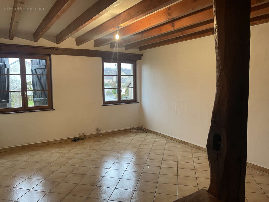 Maison à FROIDETERRE