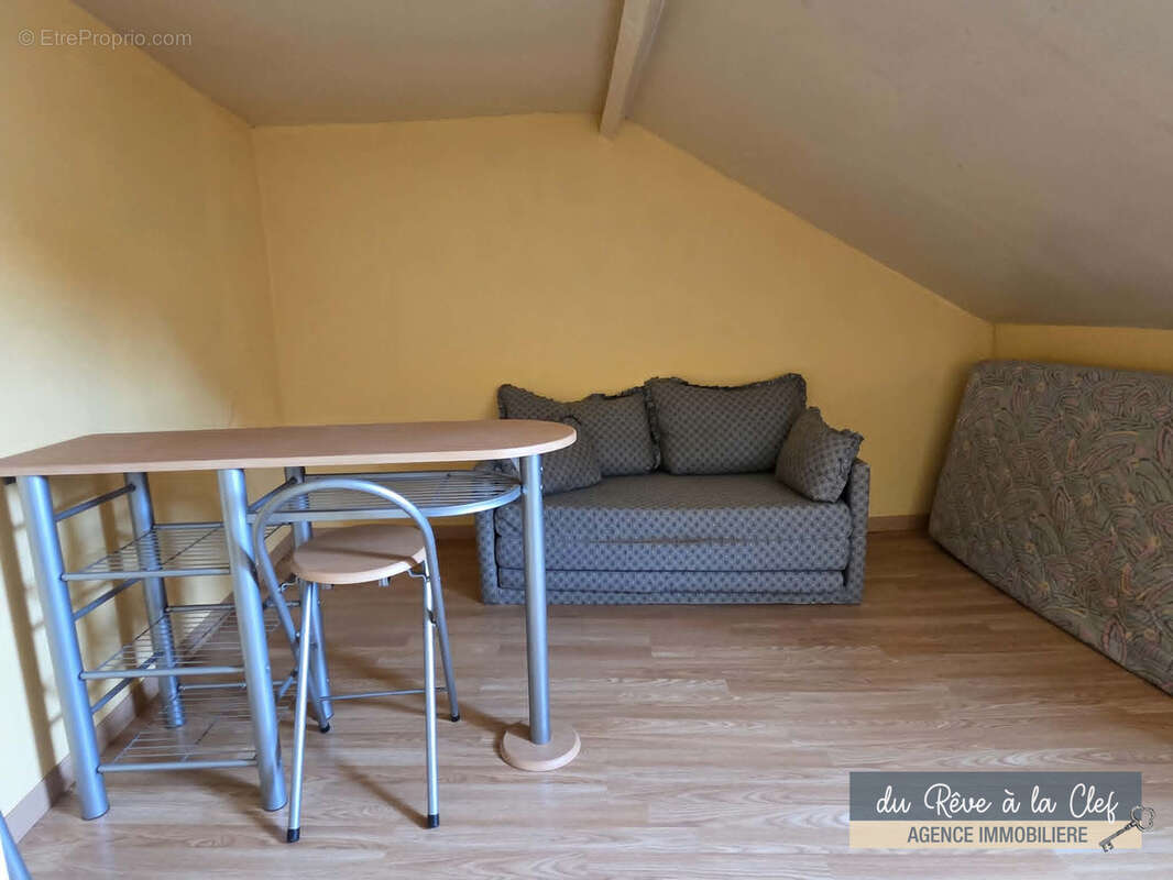 Immeuble de rapport 4 studios - Centre BERNAY. - photo 7