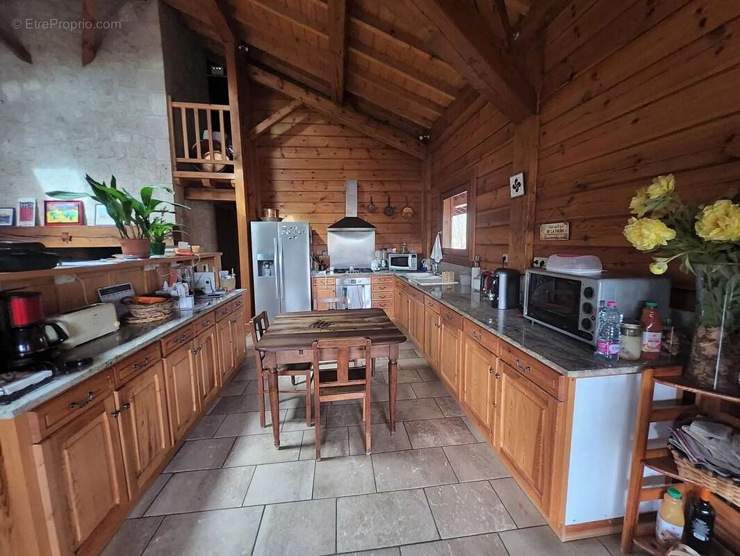 Maison à AMBRUS
