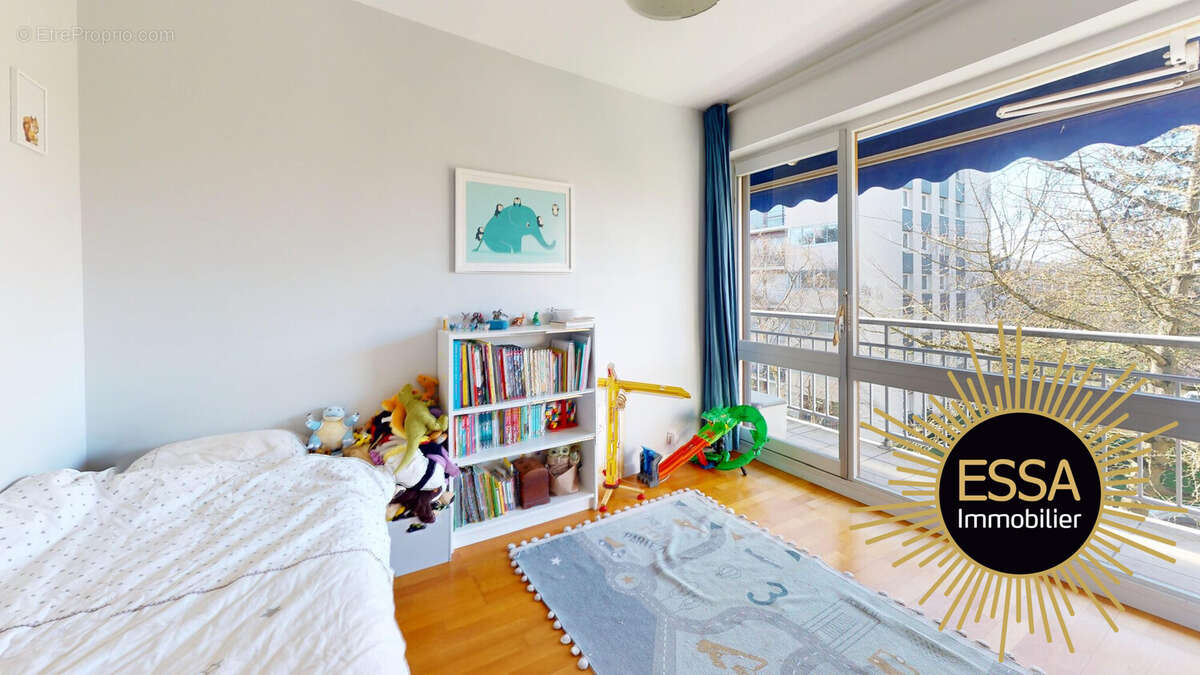 Appartement à VELIZY-VILLACOUBLAY