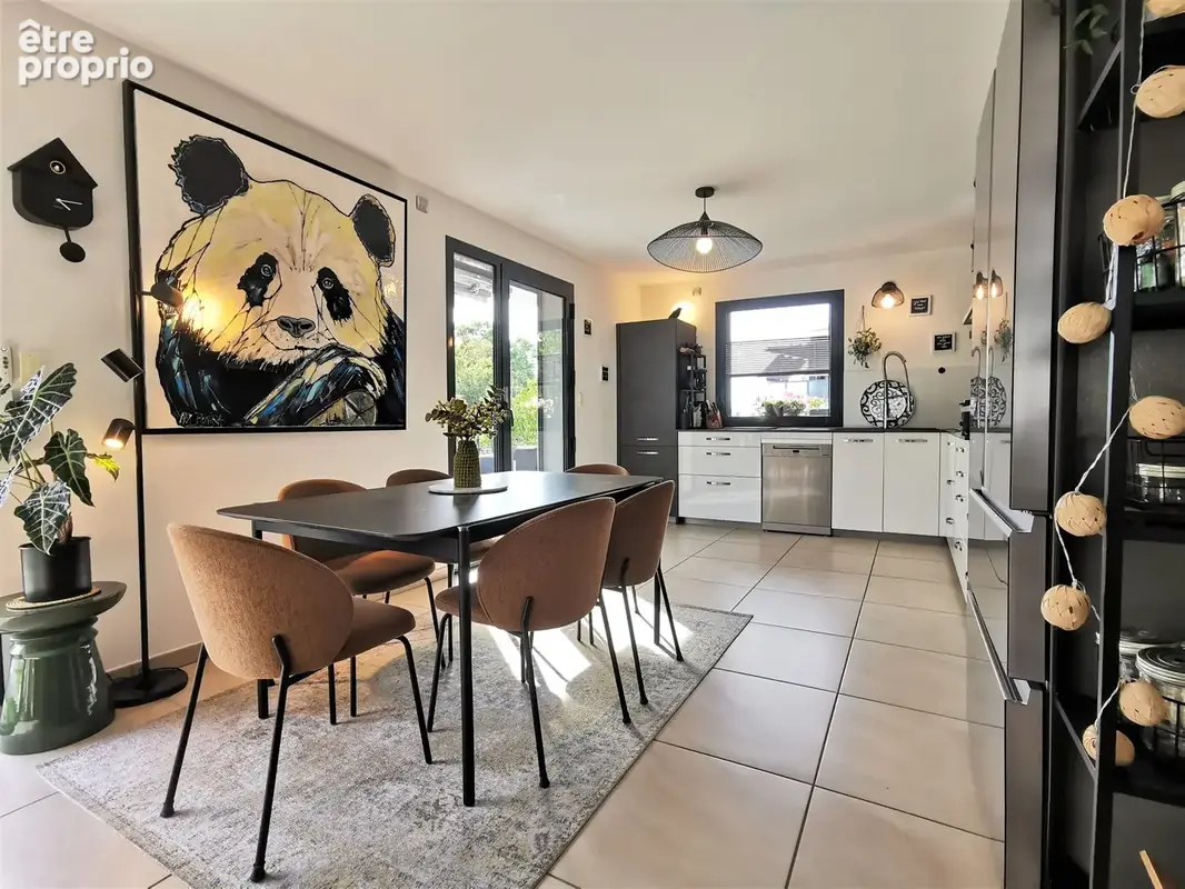 Appartement Attique 118m2, 3 Chambres, Terrasse de 60m2, 2 garages inclus - photo 2