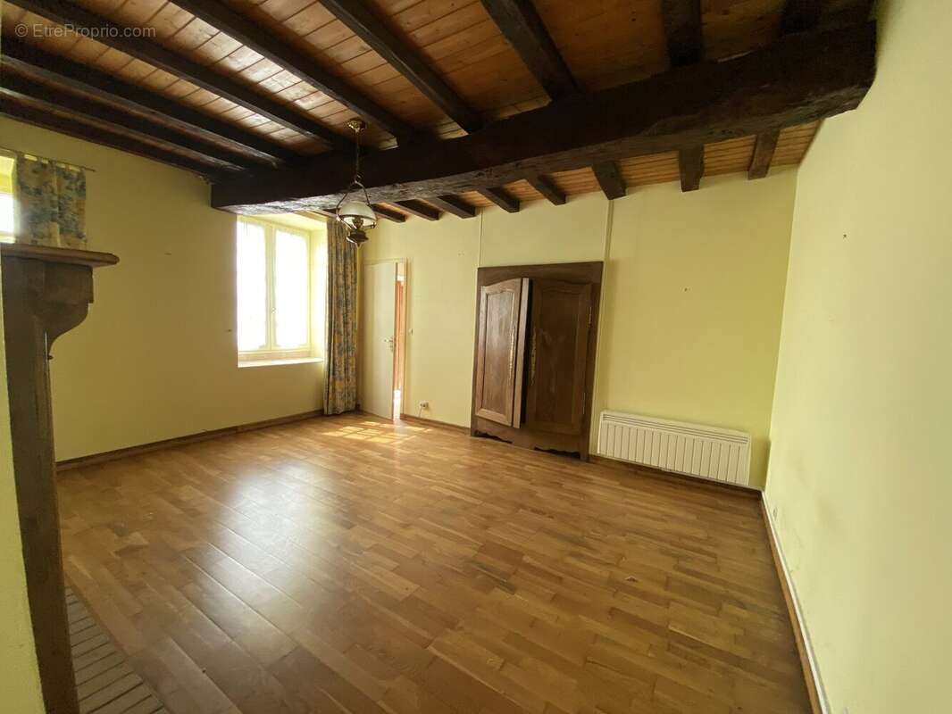 Maison à QUEMPER-GUEZENNEC