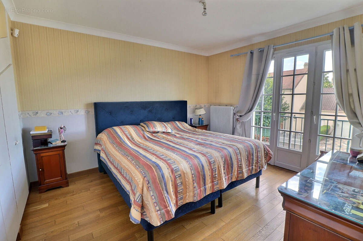 Maison à RAMBOUILLET