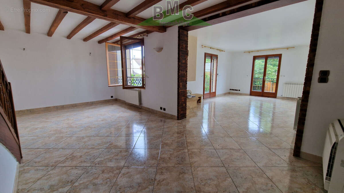 Maison à LE PLESSIS-BOUCHARD