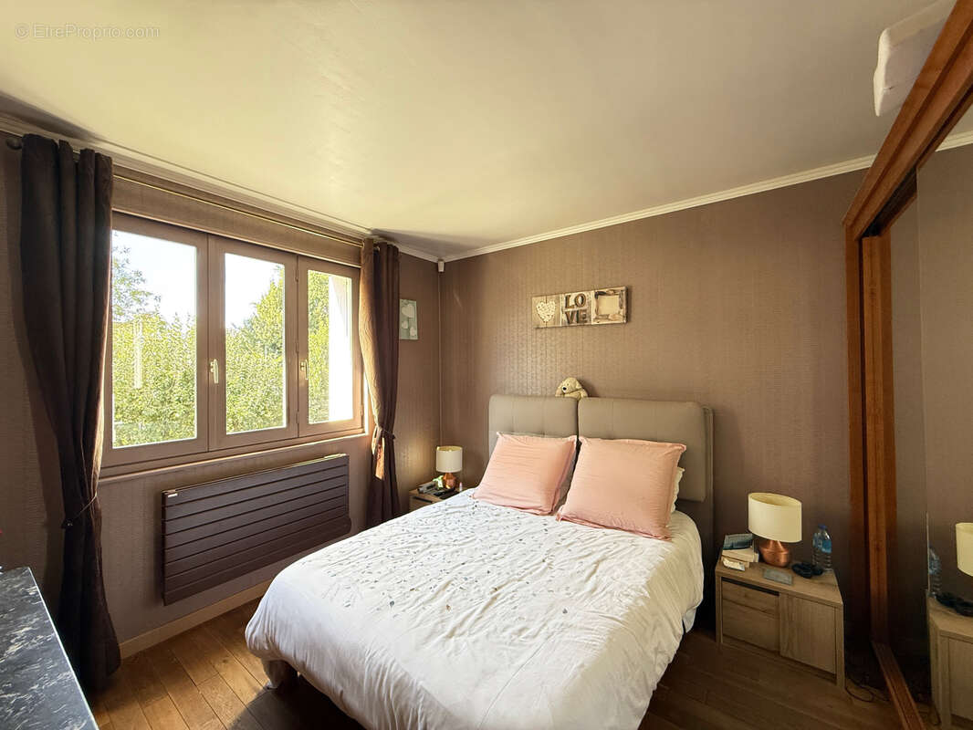 Maison à LES ALLUETS-LE-ROI