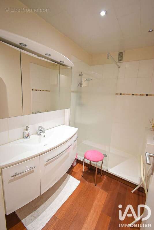 Appartement 55 m² à Livry-Gargan  - photo 8