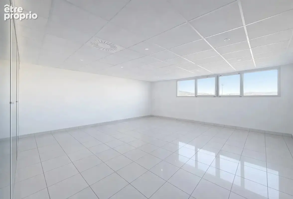 Bureau idealement place - photo 2
