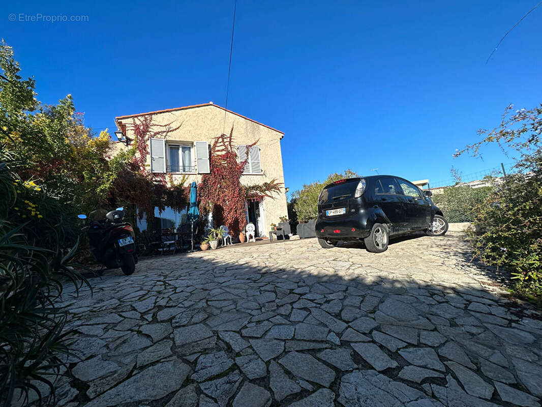 Appartement à CAGNES-SUR-MER