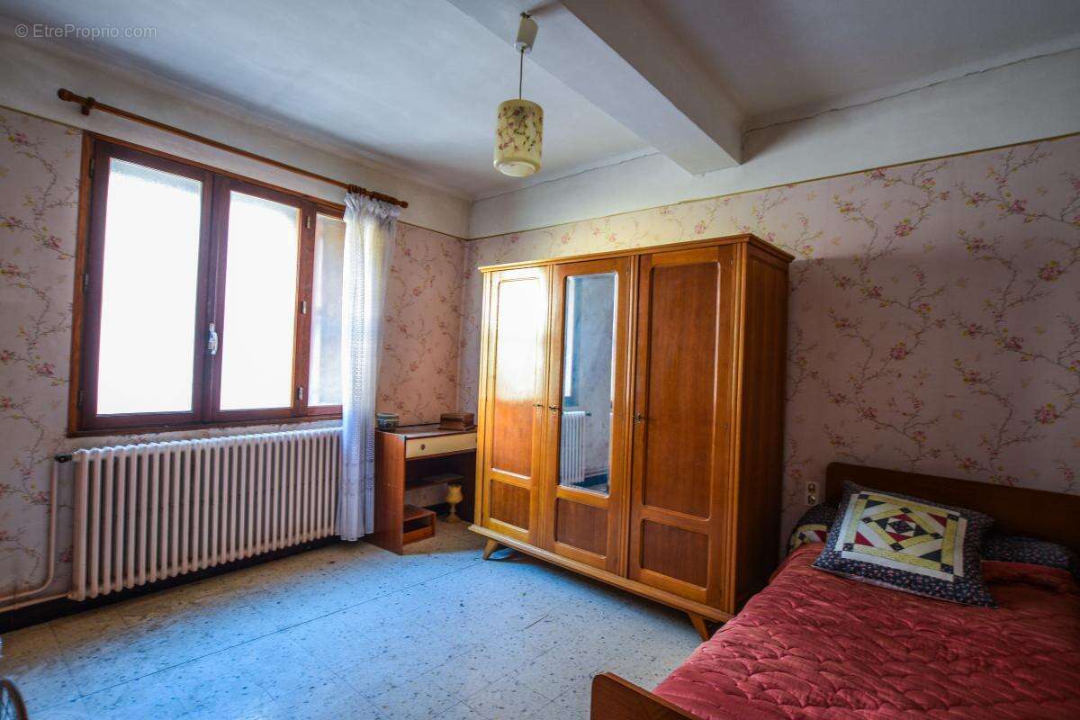 Maison à ESTEZARGUES