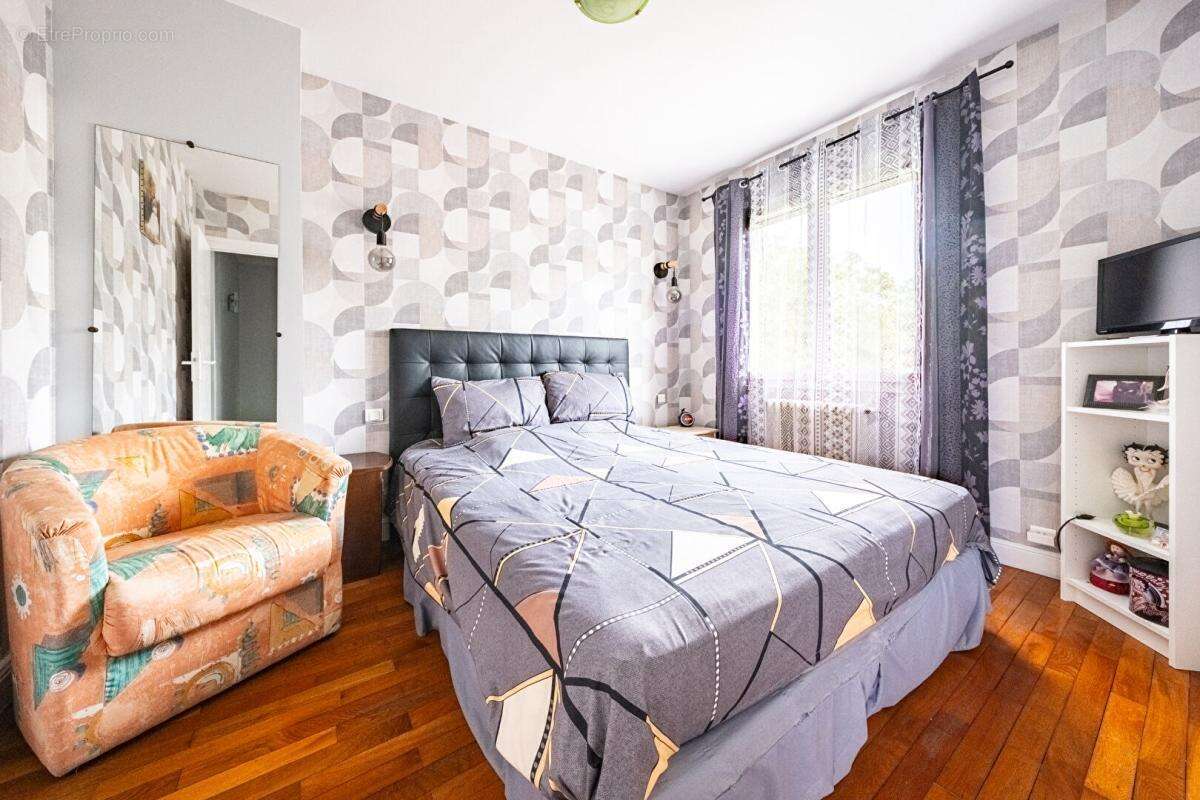 Neuilly-Crimolois - Maison T4 sur sous-sol complet avec jardin clos - photo 10