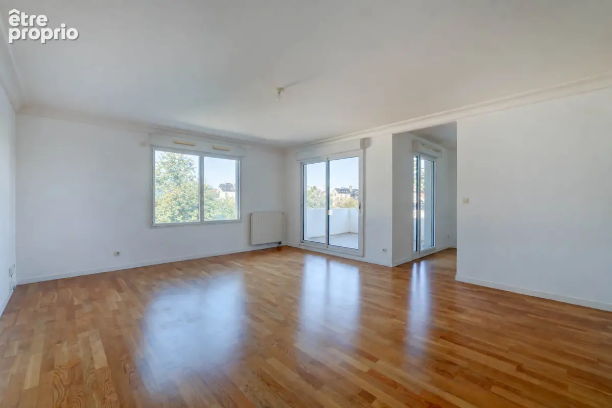 Appartement T5  90m2, garage 30 m2 et ascenseur - photo 3