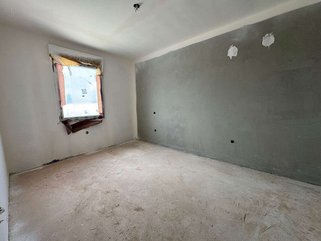 Maison à GRATENTOUR