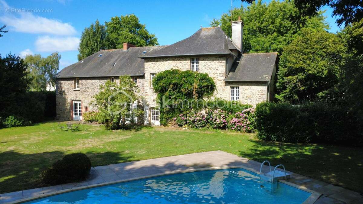 Maison à ORGERES