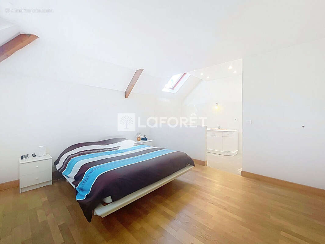 Maison à ORMESSON-SUR-MARNE