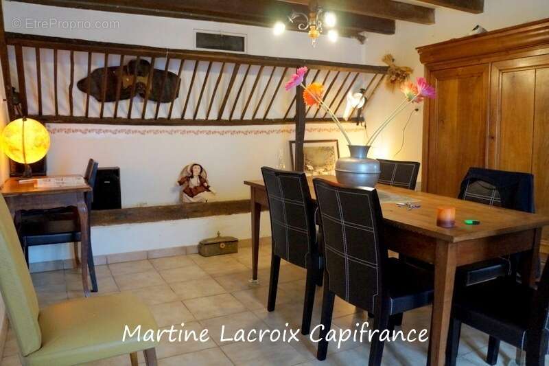 Maison à BONNETABLE