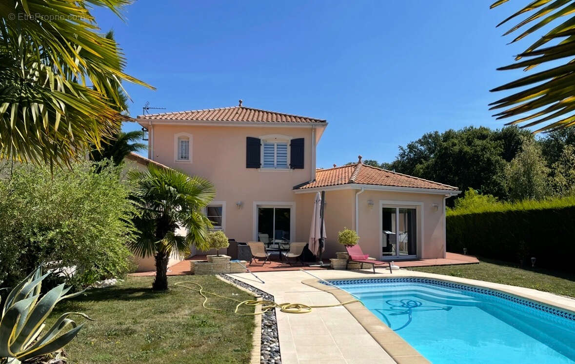 Maison 188m² à fontaine-le-comte - photo 13