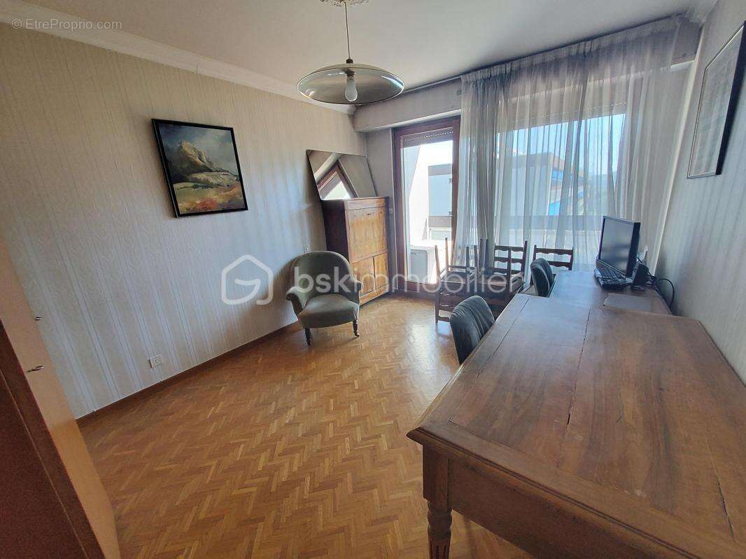 Appartement à SAINT-EGREVE