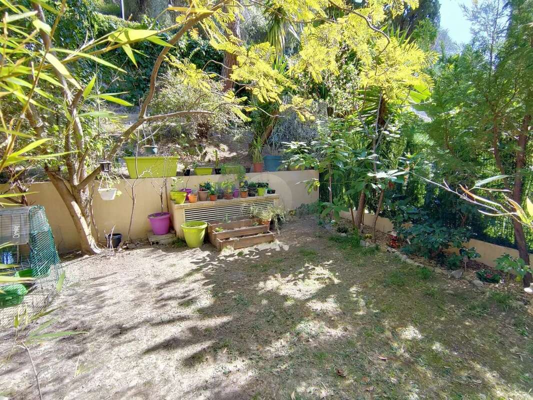 Appartement à MENTON