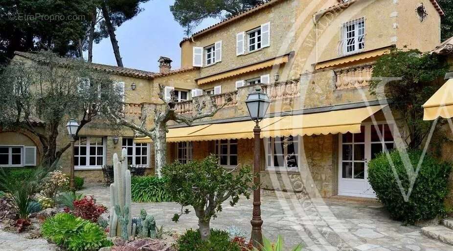 Maison à ANTIBES