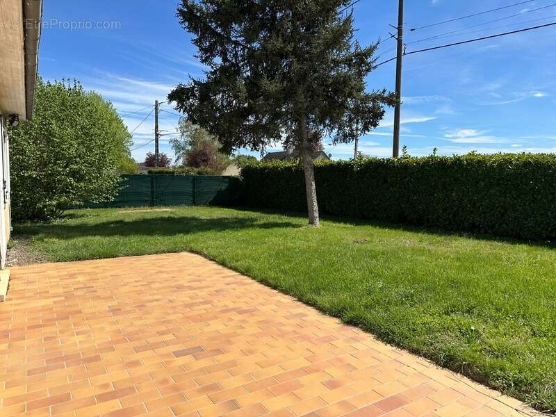 Maison à SAINT-GERVAIS-EN-BELIN