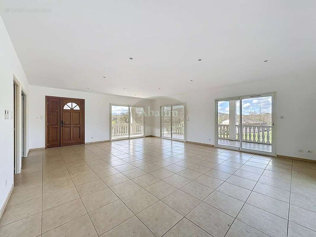 Maison à LESTELLE-DE-SAINT-MARTORY