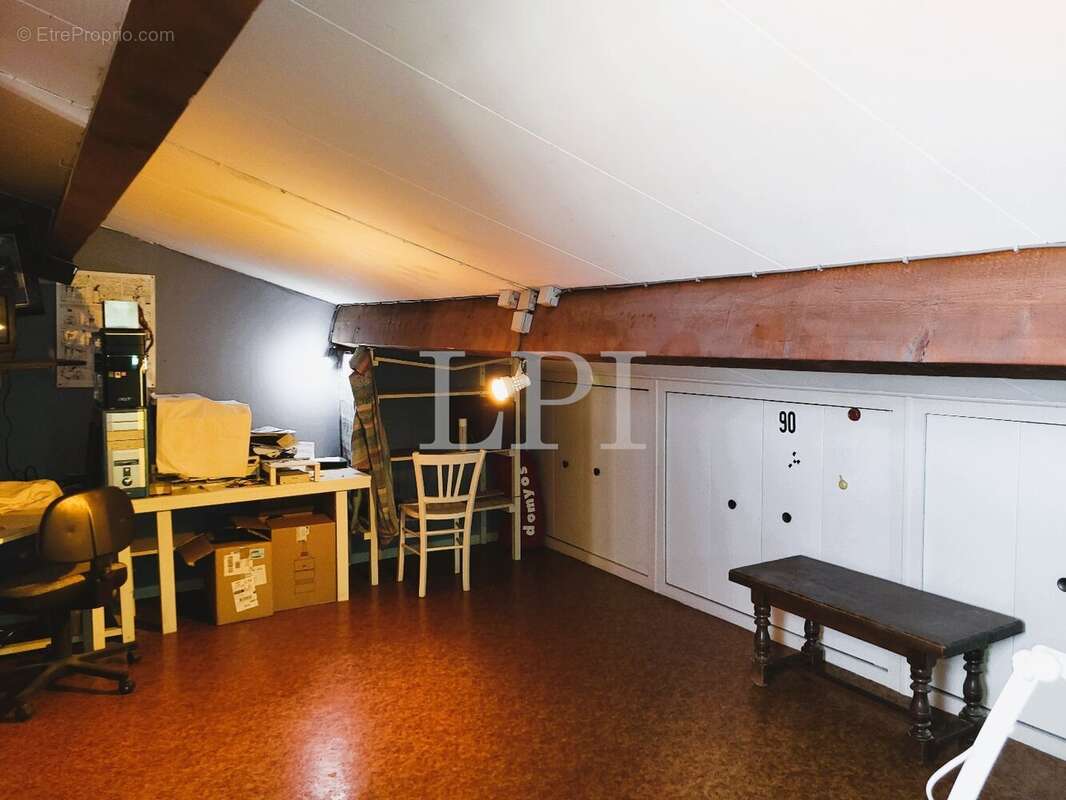 Maison à SAINT-SATURNIN-LES-APT