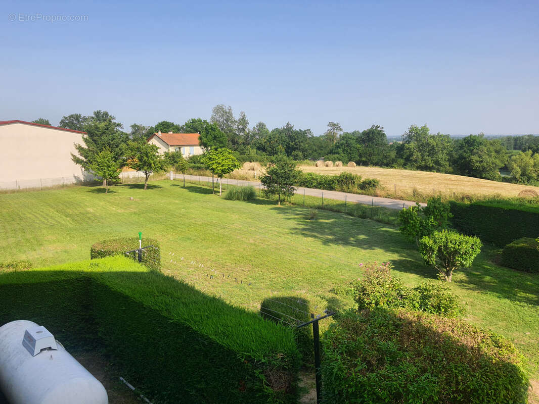 Maison à SAINT-GERMAIN-LAVAL