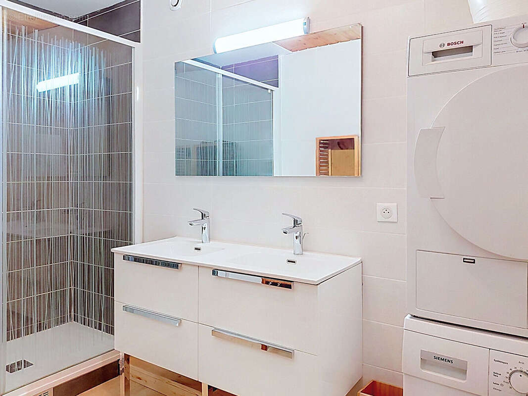 Chalet de 320 m² avec 3 gîtes indépendants - photo 5