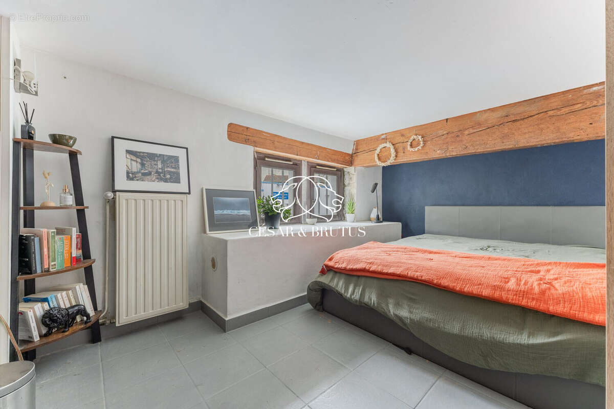 Appartement à LYON-9E