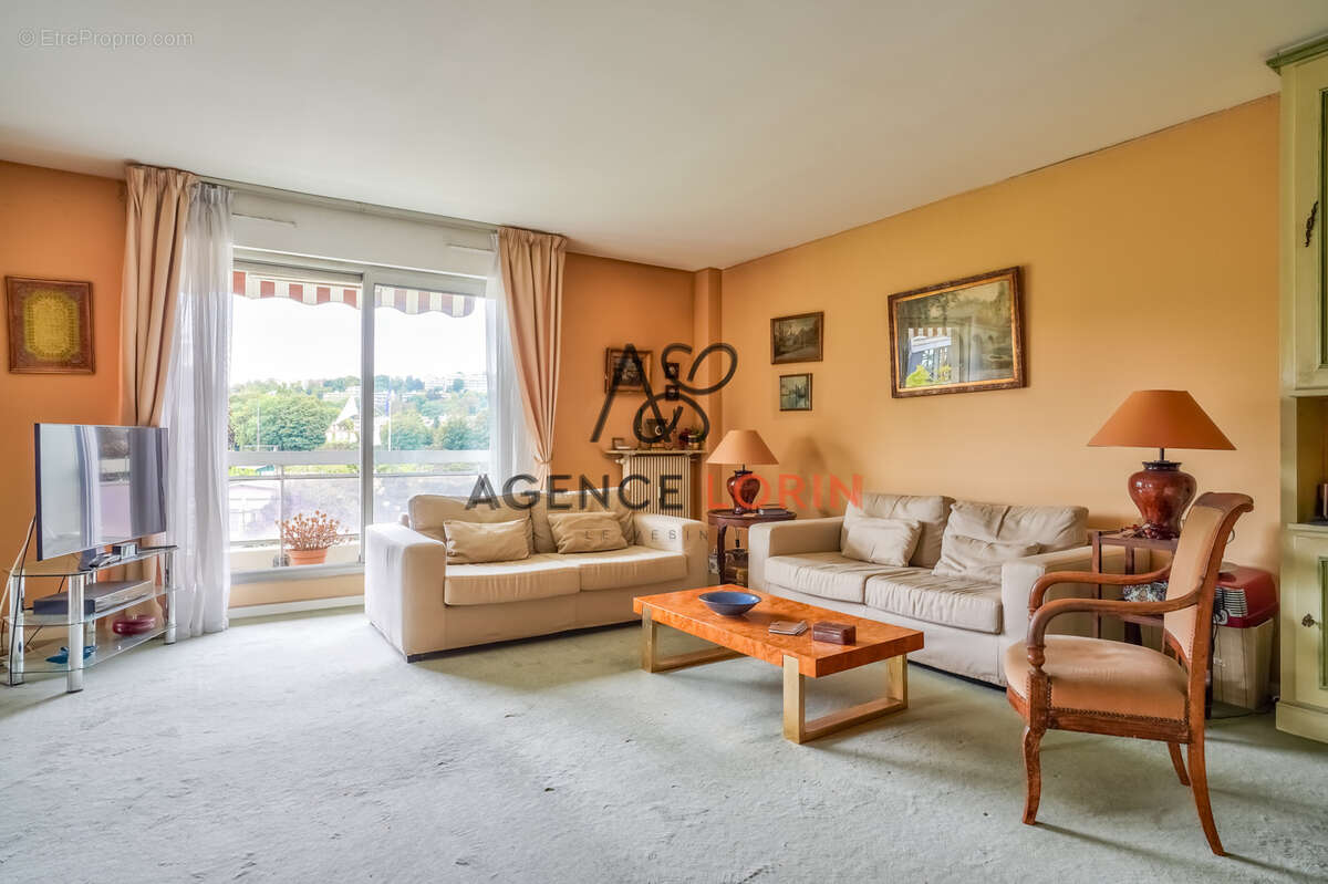 Appartement à LE PECQ
