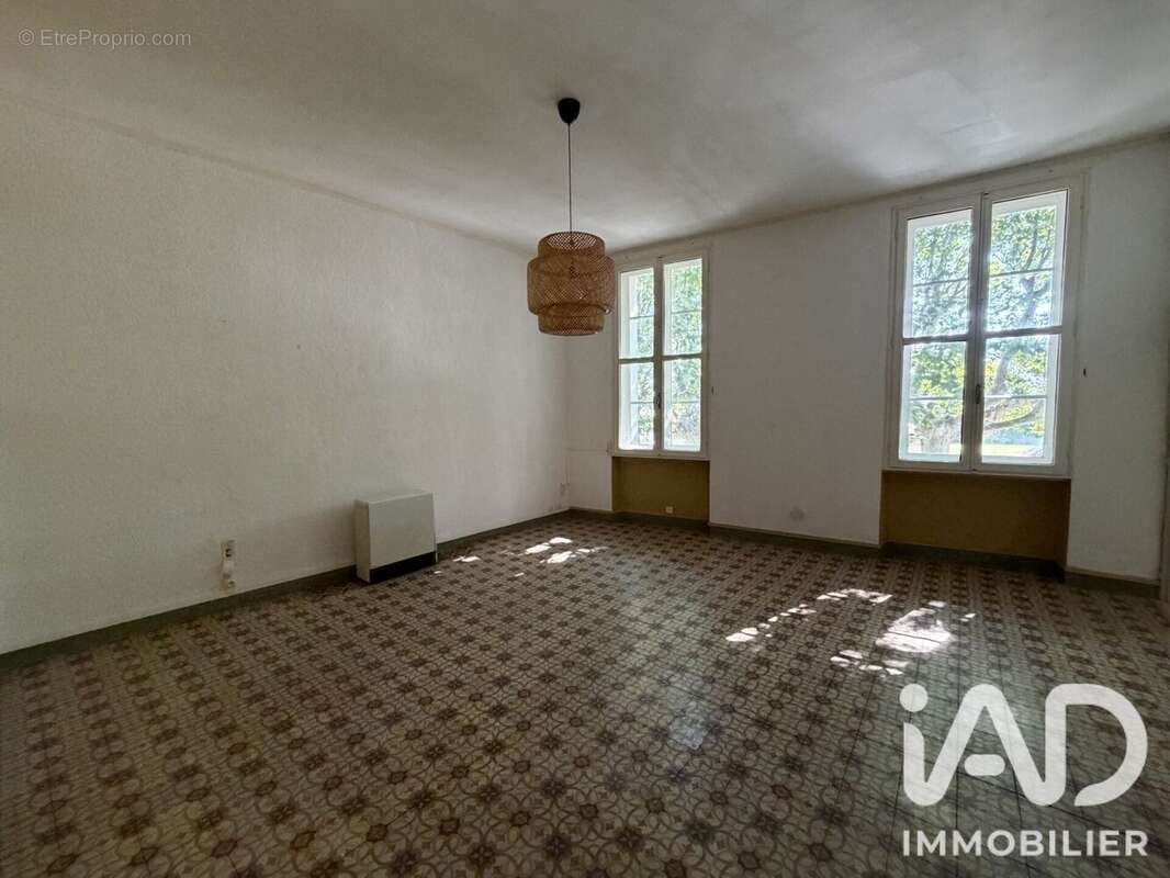 Appartement 78 m² à Bedarrides  - photo 2