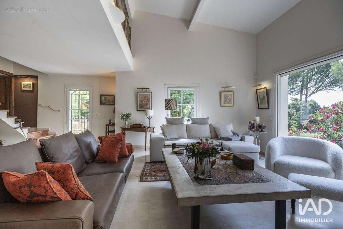 Photo 5 - Maison à VAISON-LA-ROMAINE