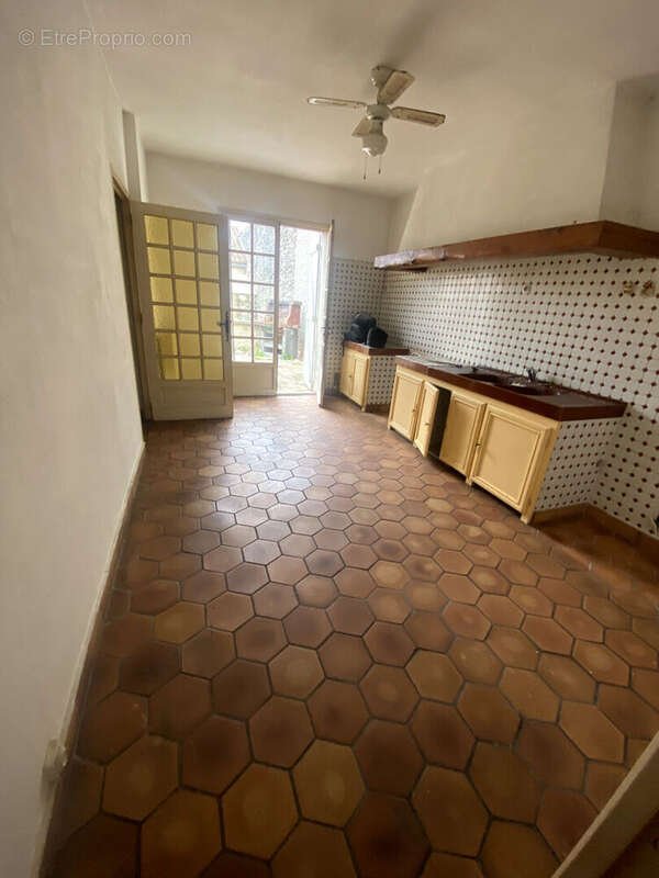 Maison à SAINT-GILLES