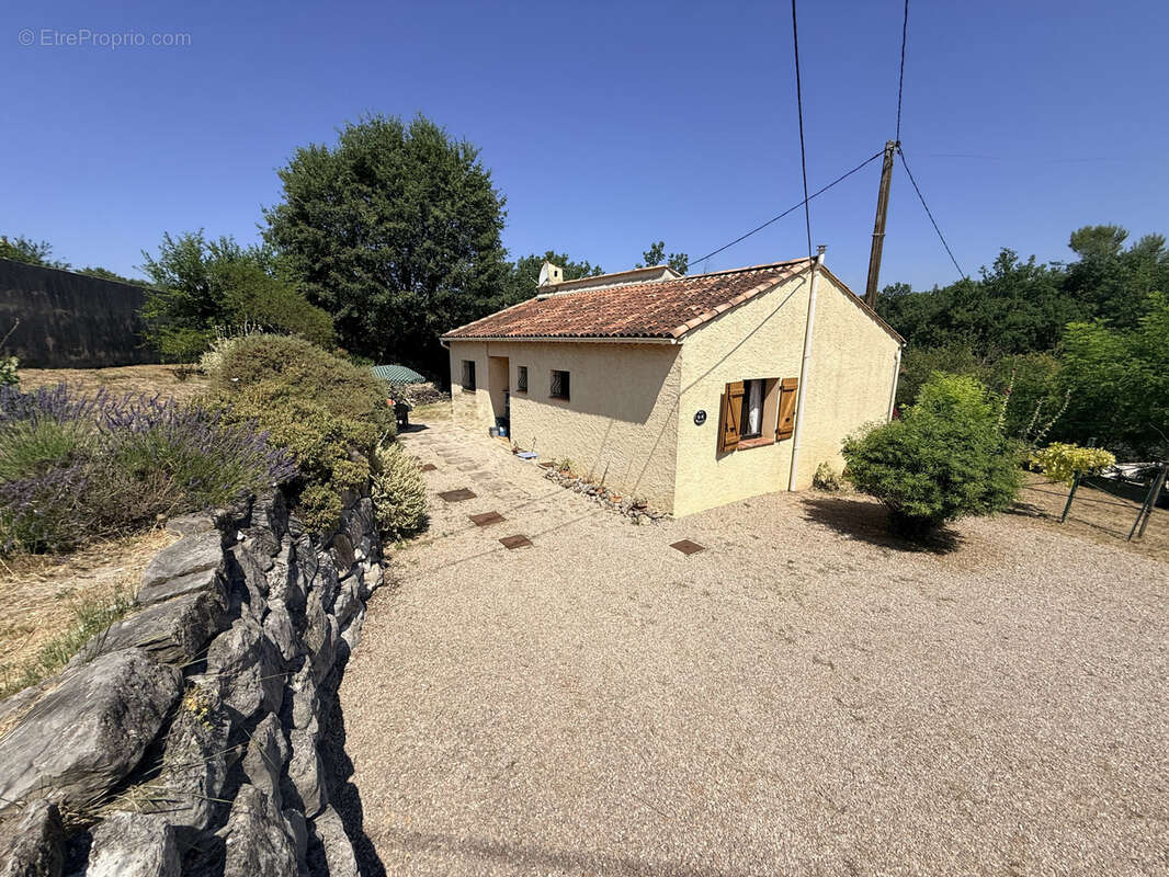 Saint-paul-en-forêt - villa de plain-pied au calme, a pied au village - photo 4