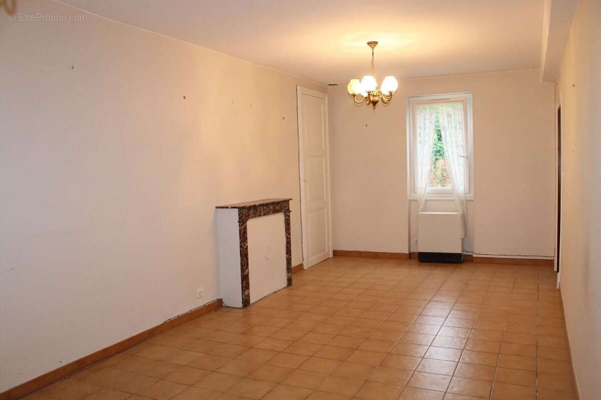Photo 4 - Maison à SAINT-GERMAIN-DES-FOSSES
