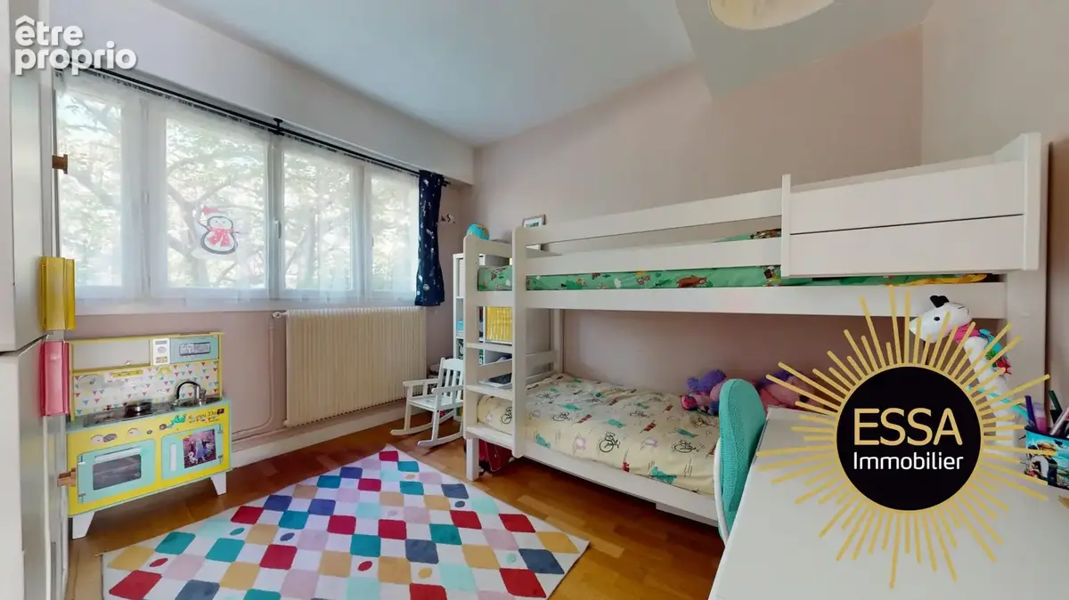 Appartement 4 pièces 85 m² à vendre à Viroflay (78220) - photo 8