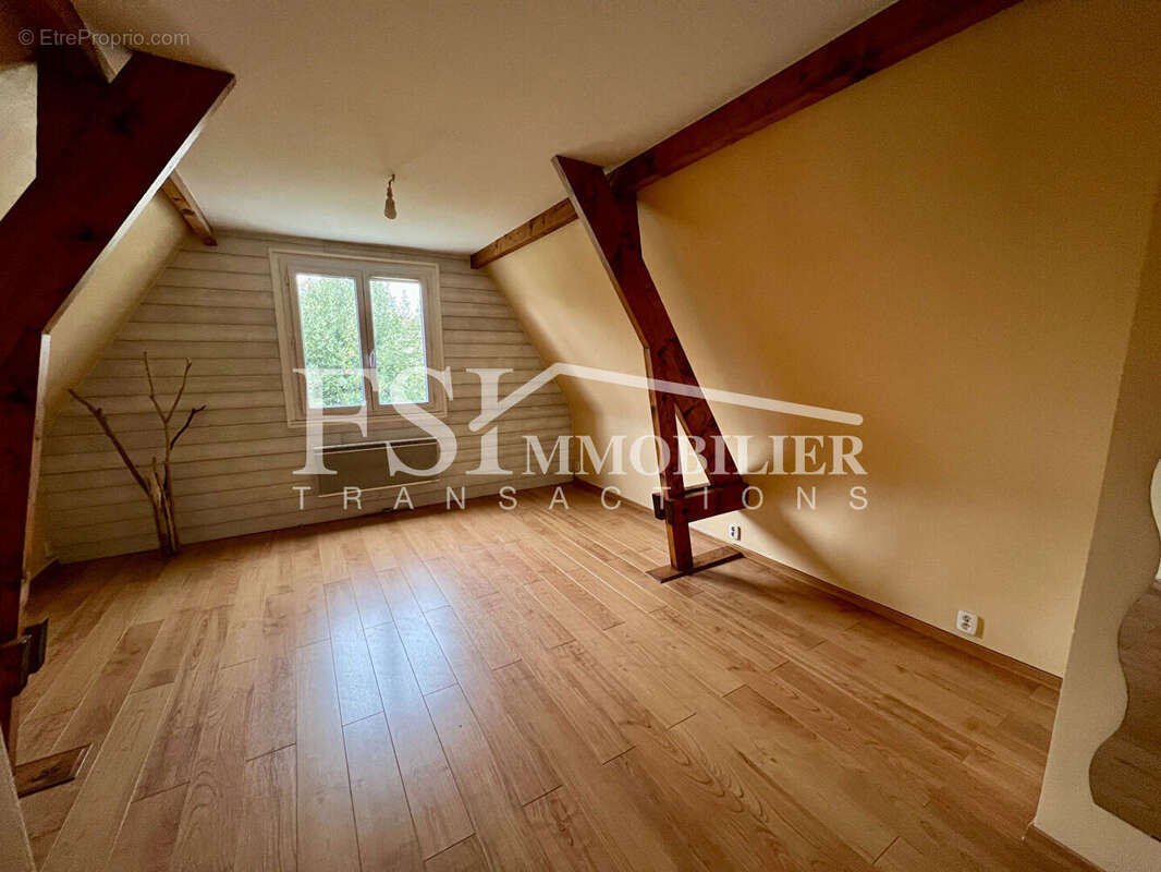 Maison à SAINT-LEU-LA-FORET