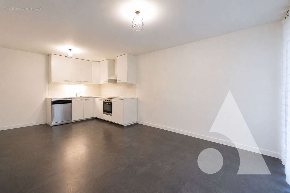 Maison de ville 3 pièces 60m2 - centre ville Pierrelaye - photo 2