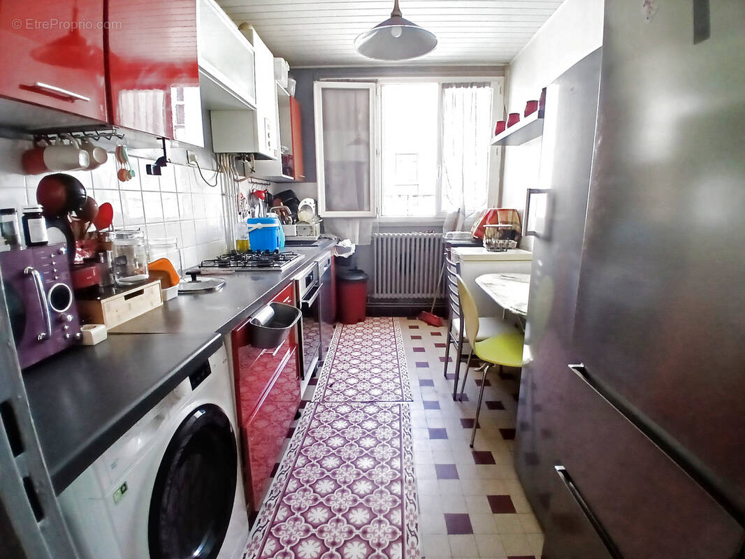Appartement à SAINT-ETIENNE