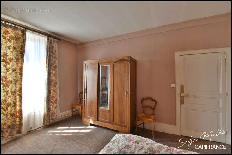 Maison à PREVERANGES