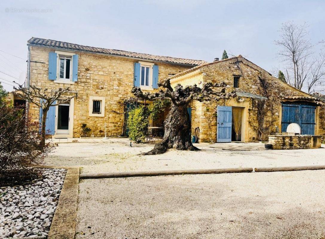 Maison à GOUDARGUES