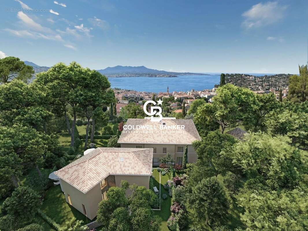 Appartement à SANARY-SUR-MER