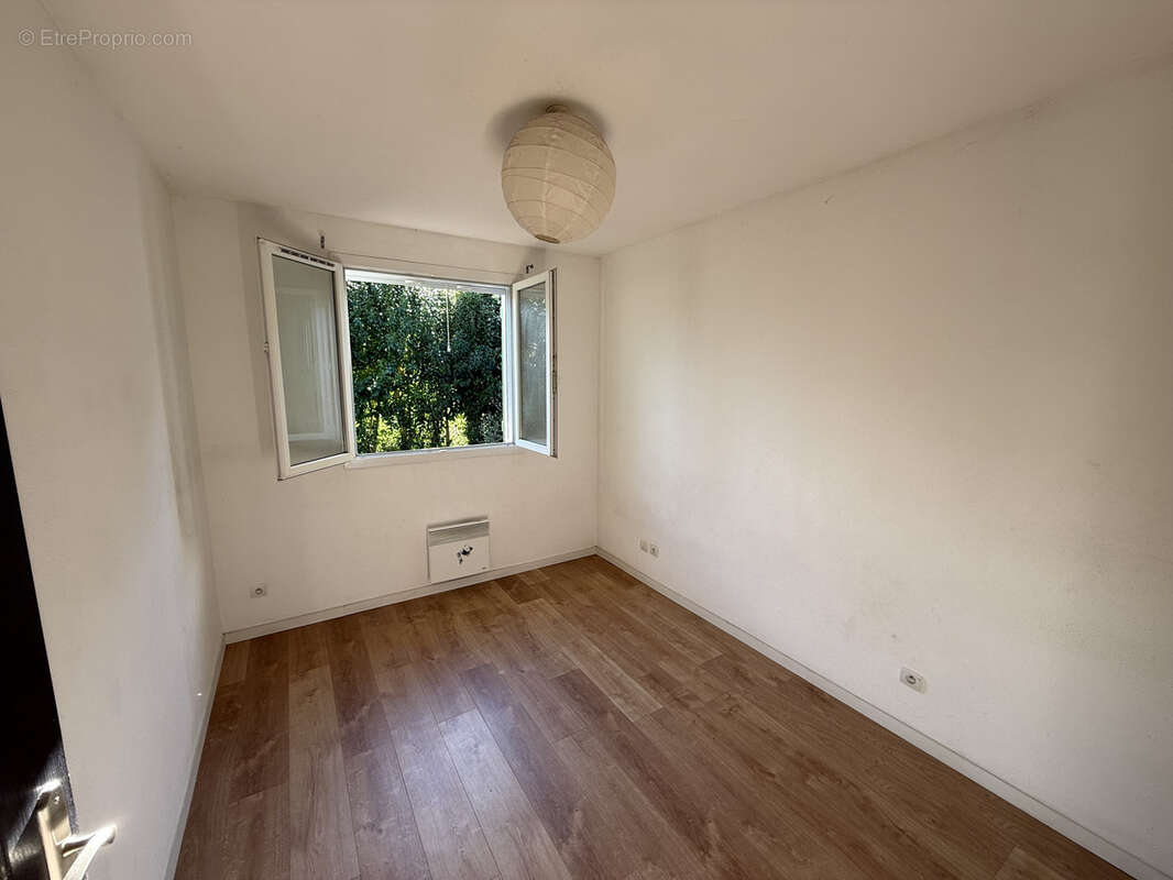 Maison à DIEUPENTALE