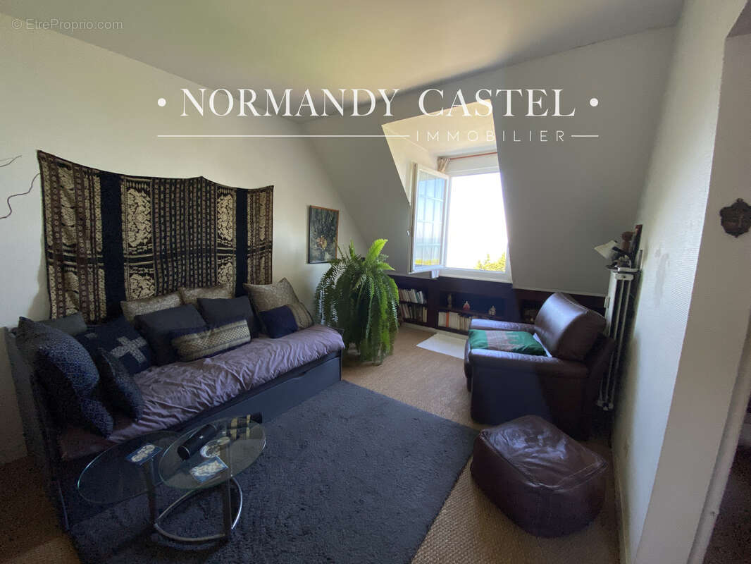 Appartement à TROUVILLE-SUR-MER