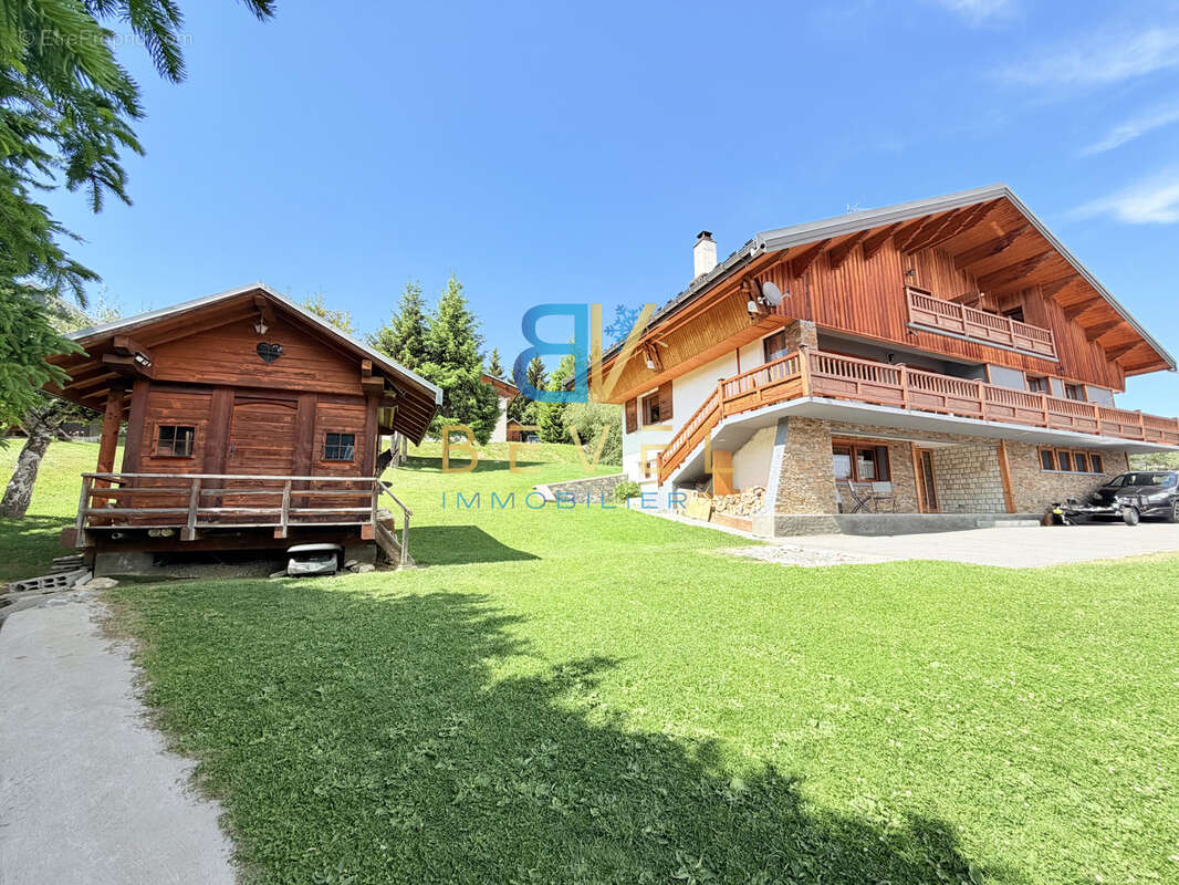 (73) LA TOUSSUIRE - Rare chalet familial - 4 appartements indépendants - Vue panoramique & sublime jardin - photo 6