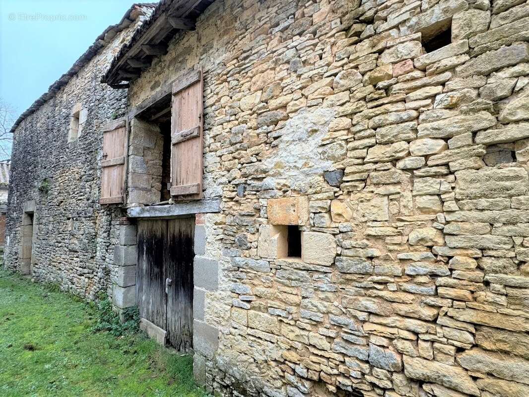 Maison à LES ARQUES