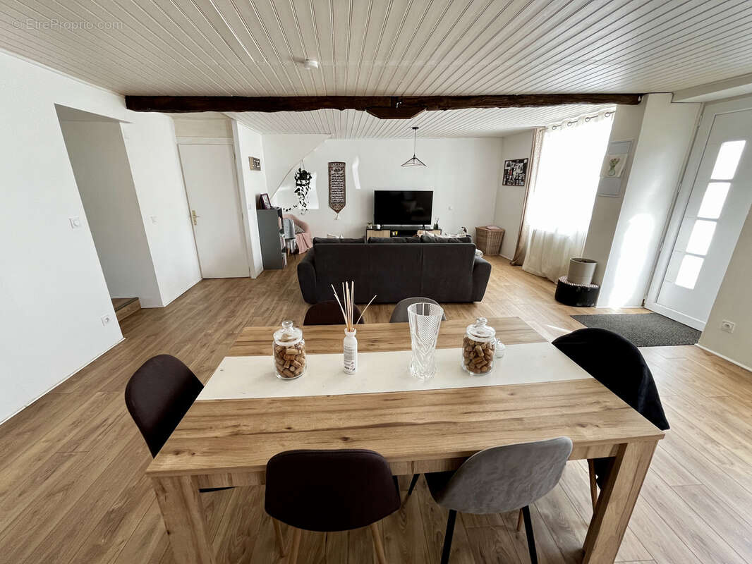Maison à BRAINS